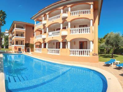 Apart-hotel S'olivera